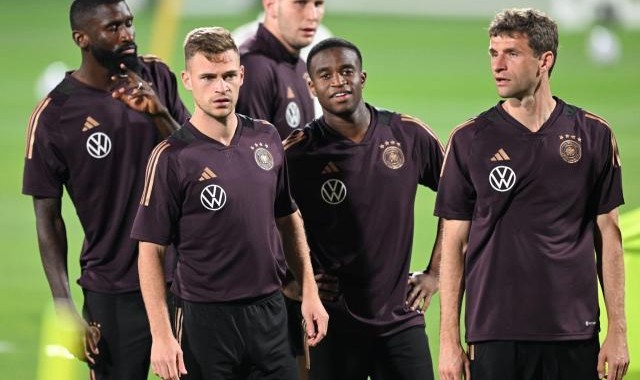 秦游夏对话德媒主编：拜仁帮七星连珠=最强德国队